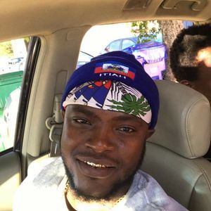 Meet your Posher, Leozoe